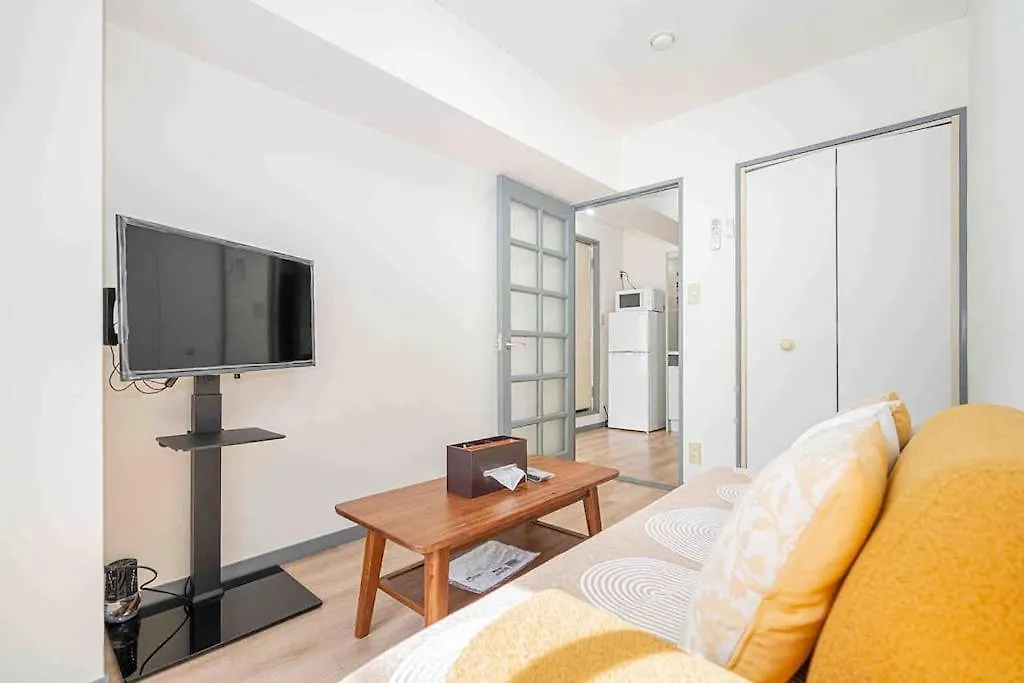 A Boutique One-Bedroom Apartment In Takadanobaba, Shinjuku Ward, Tokyo. A 6-Minute Walk To The Yamanote Line