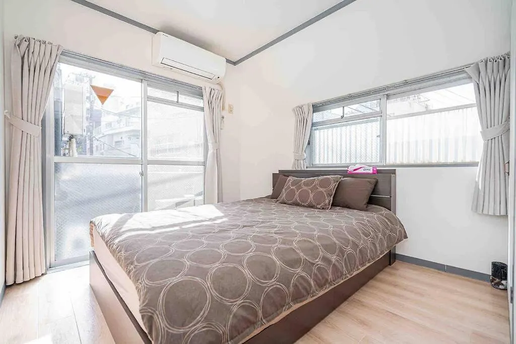 A Boutique One-Bedroom Apartment In Takadanobaba, Shinjuku Ward, Tokyo. A 6-Minute Walk To The Yamanote Line contacts